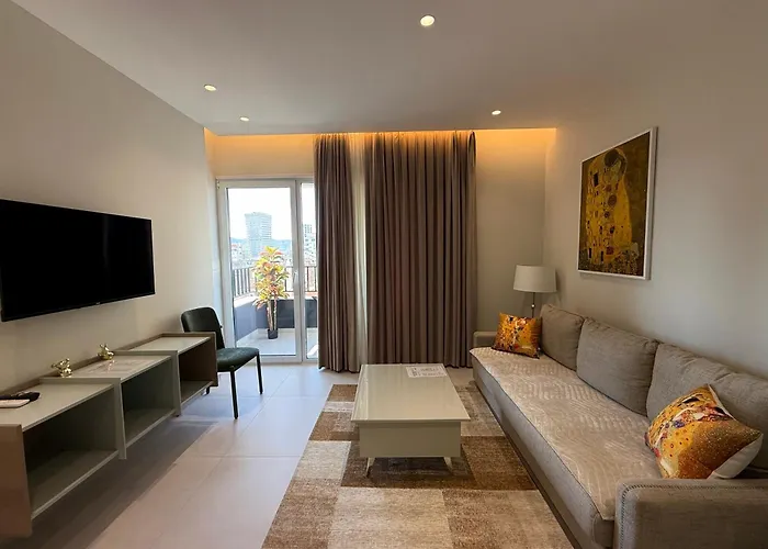 Tirana Center Sav City Viridis * Tirana